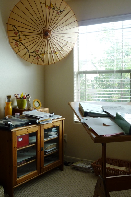 Office Nook Before 1