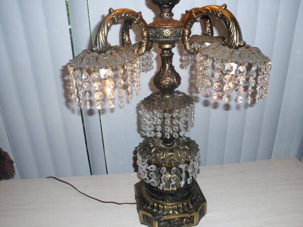Vintage Chandelier Lamp