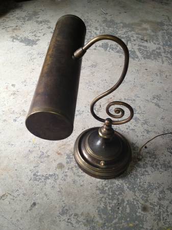 06 Vintage Brass Desk Lamp