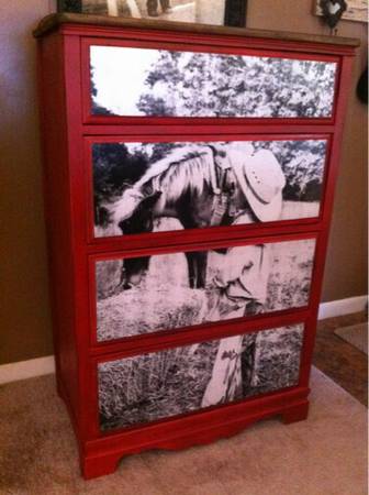 15 Custom Photo Dresser