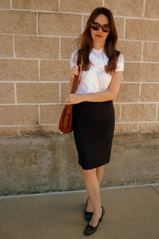 Pencil Skirt and Ruffle Collar Shirt 2